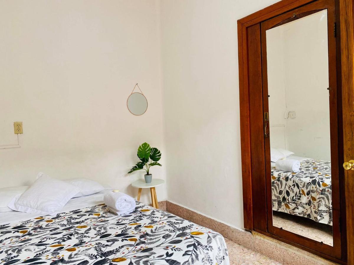 Bed and Breakfast Casa Del Centro Морелія Екстер'єр фото